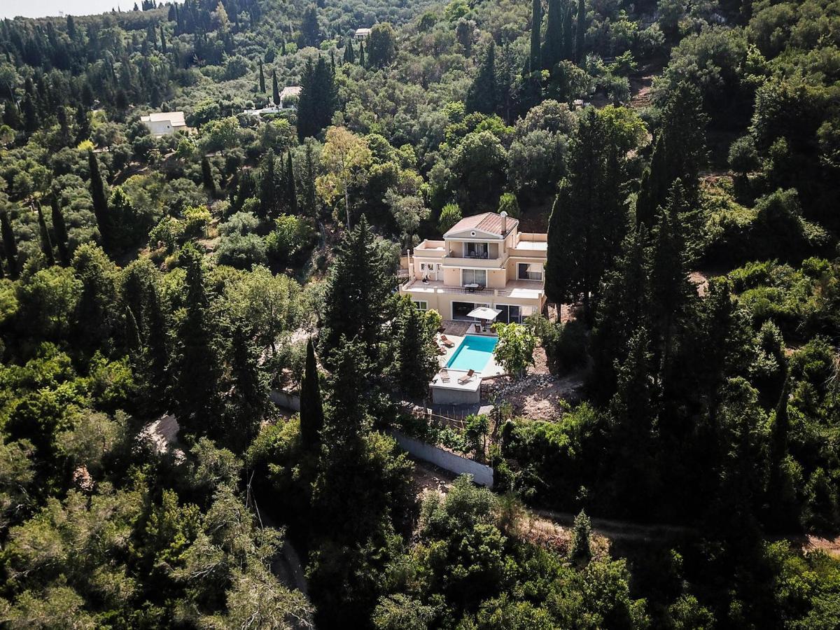 Villa Fioraki Poulades Exterior photo